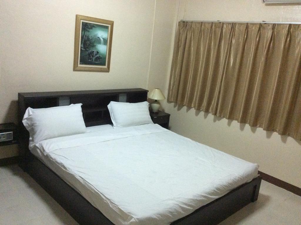Sandman Hotel & Sports Bar Pattaya Δωμάτιο φωτογραφία