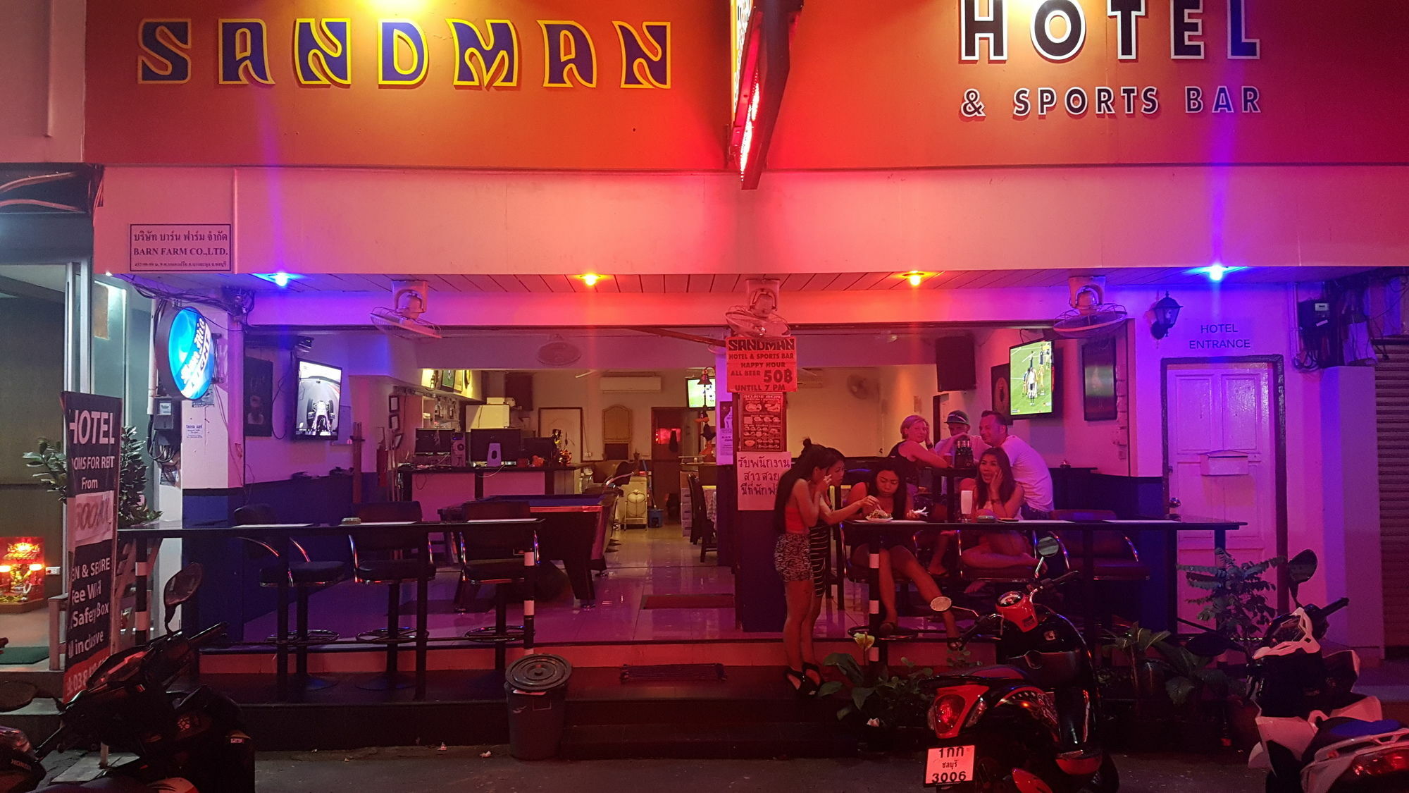 Sandman Hotel & Sports Bar Pattaya Εξωτερικό φωτογραφία